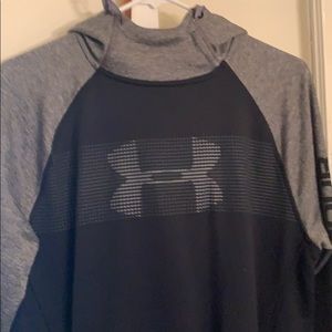 Men’s black/grey UH hoodie